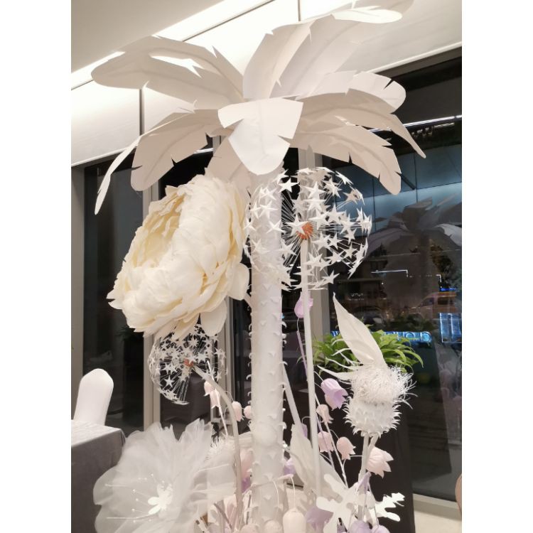 Árbol de coco de papel grande